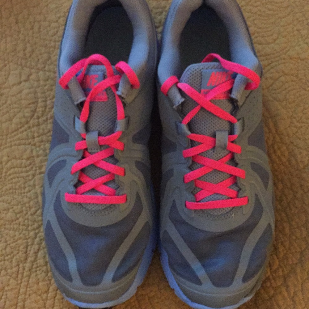 Size 11 Nike Air Max shoe Excellent condition